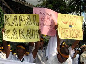 umno youth demonstration against karpal singh 100209 14