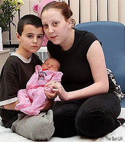alfie patten chantelle steadman maisie roxanne 140109