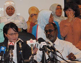 elizabeth wong press conference on her offer of resignation from selangor exco post 170209 06