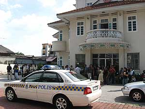 mic youth penang gerakan protest memo 240209 03