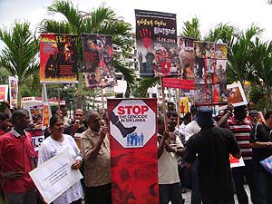 protest against sri lanka genocide 270209 08