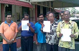 fauzi lodge macc report in ipoh 040309 supporters