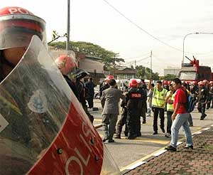 perak state govt crisis the rain tree assembly 040309 05