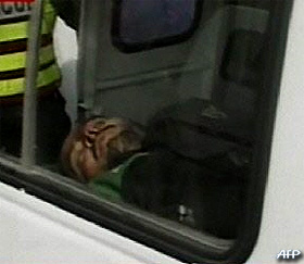 sri lanka criket team attacked by gunmen in pakistan 030309 02