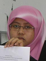 university malaya student representative PC threaten UM student maryam muneerah ahmad 060309 04