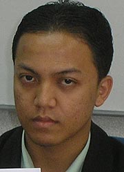 university malaya student representative PC threaten UM student mohd fadzil jamal  060309 05