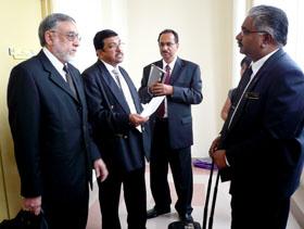 chinese tan sri court case 170309 lawyers from left mahinder kumaraendran sithangbaram