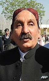 pakistan reinstate chief judge iftikhar chaudhry 160309 03