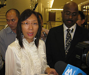 teresa kok sue government isa 130309