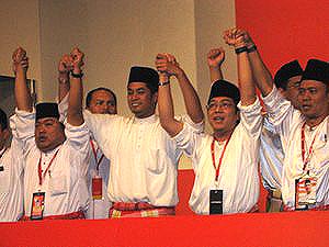 khairy jamaluddin umno youth chief victory 250309 01