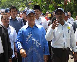 bukit gantang nomination day candidates and vips 290309 01