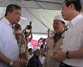 bukit gantang nomination day candidates and vips 290309 06
