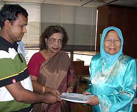 tenaganita suhakam bangladeshi workers 010409 01