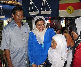 bukit gantang by election shahrizat ismail matang road campaign 310309 04
