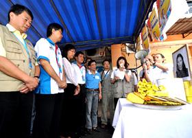 selambau pkr altantuya prayers 040409 leaders