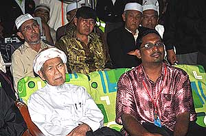bukit selambau pas pkr anwar nik aziz ceramah 040409 19