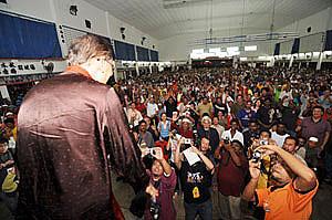 bukit selambau ceramah umum sungai lalang 040409 anwar crowd 1