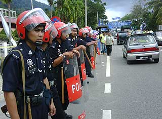 bukit gantang election day police fru team 070409 02