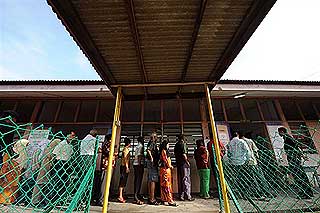 bukit gantang election day afp photos 070409 05
