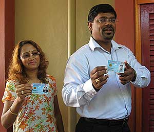 bukit selambau election day 070409 chandrarajan and wife