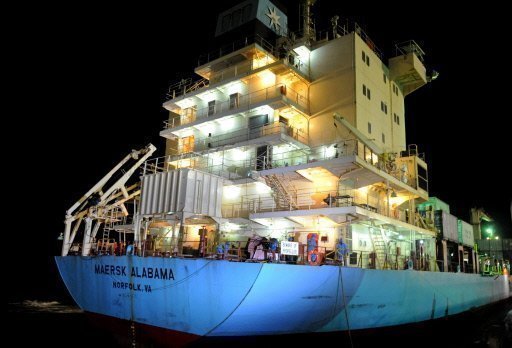 US navy rescued American captain held hostage by pirates in Somalia