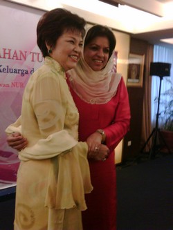 shahrizat back to women ministry 130409 01.jpg