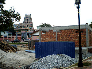 klang toilet near mosque temple church 140409