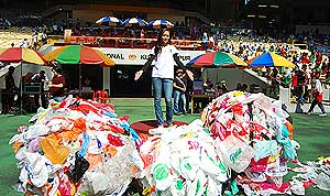 maya karin enviromental campaign 200409 03