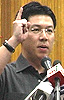 nga kor ming reciting quranic verses at pas hq 200409