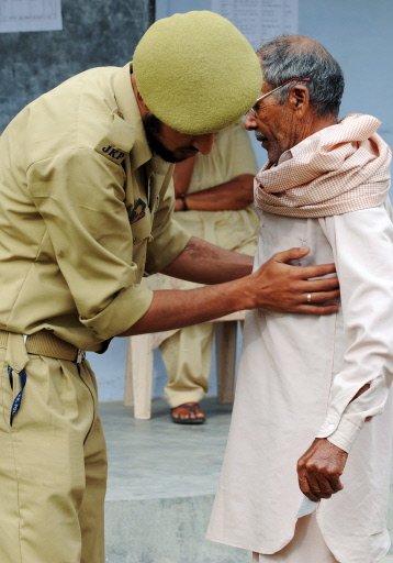 India begins voting in month-long general election