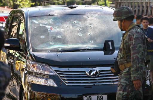 Sondhi Limthongkul assassination attempt