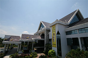perak state assembly 180409