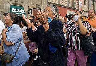 swine flu epidemic 270409 02