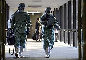 swine flu outbreak pandemic level 300409 04