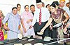 najib visit sikh temple 040509