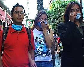 swine flu outbreak pandemic level 300409 07