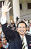 nizar jamaluddin win court case at duta court house 110509