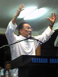 anwar ibrahim ceramah in penang 110509 03