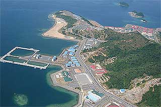 sepangar bay malaysia navy scorpene submarine port facility 140509 02