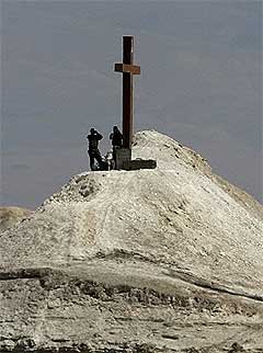pope benedict visit palestine israel 110509 06