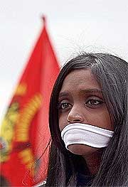 sri lanka violent conflict 130509 05