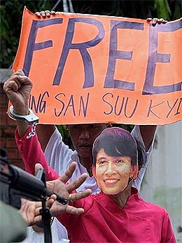 aung san su kyi burma 180509 01