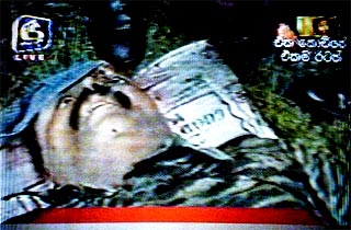 prabhakaran tamil tigers leader shot dead in sri lanka conflict  190509 01