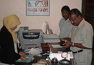 uthayakumar medical checkup at gleaneagles hospital ampang 190509 02