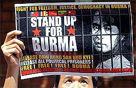 aung san su kyi burma 180509 03