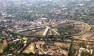 insein prison burma 210509