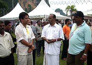 sri lanka conflict protest in batu caves 240509 04