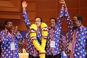 murugiah egm 240509 garland