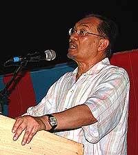 penanti by election pakatan leaders ceramah sivakumar nik aziz anwar tian chua 280509 10