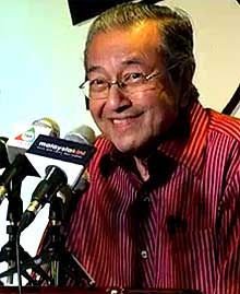 mahathir at bum 2009 bloggers conference talking about sex and old age 290509 03